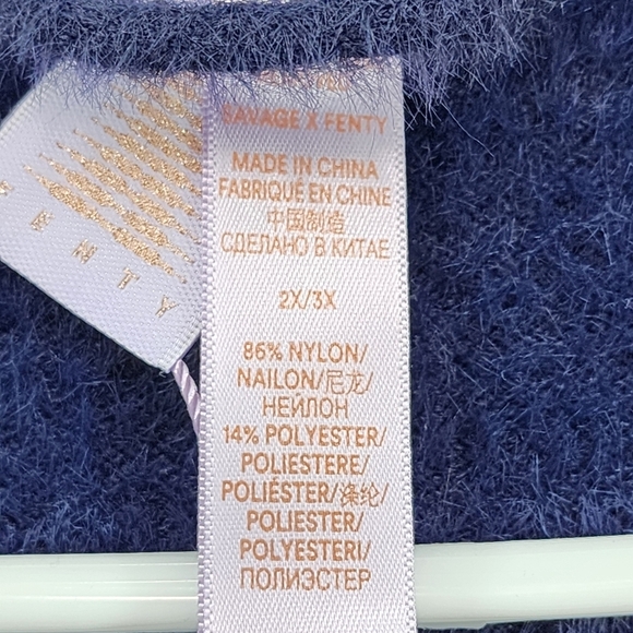 Savage X Fenty Women's Fuzzy Fleece Robe - 2X/3X - Picture 5 of 5